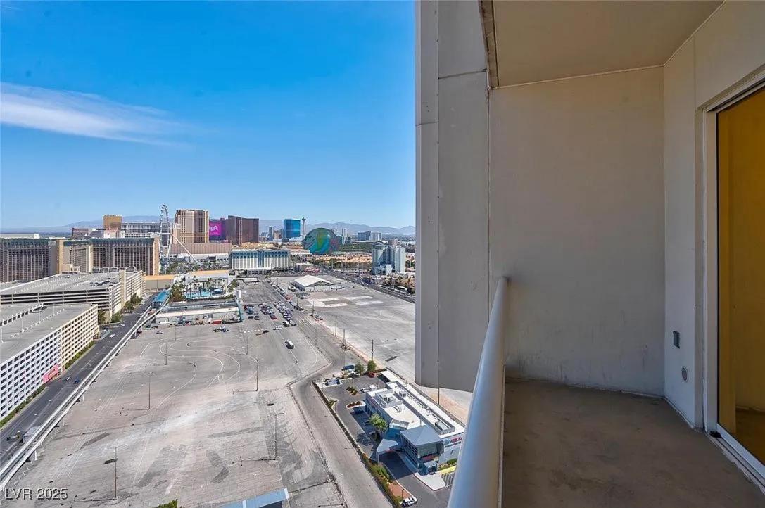 Apartment Mgm High Floor Strip And Sphere View Las Vegas