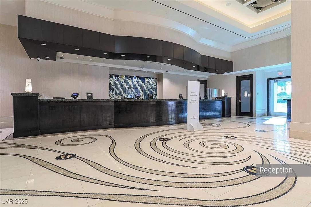 Mgm High Floor Strip And Sphere View Apartment *