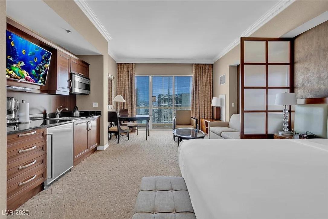 Apartment Mgm High Floor Strip And Sphere View *