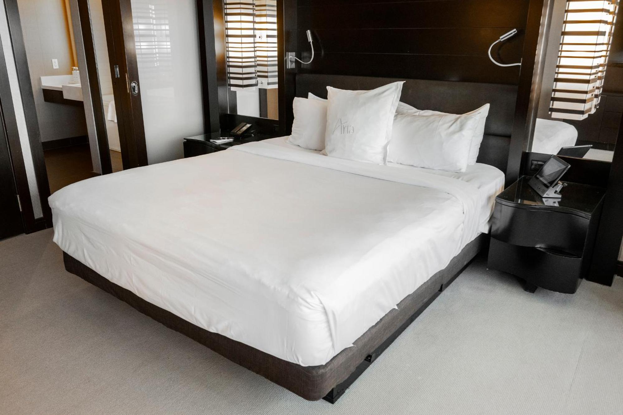 Stripviewsuites At Vdara * Las Vegas