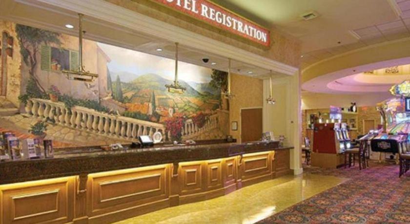 Suncoast And Casino Resort