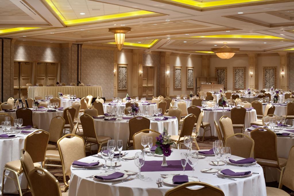 Resort Suncoast And Casino Las Vegas