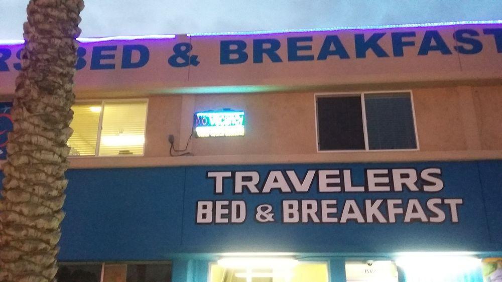 Travelers Bed & Breakfast Hostel * Las Vegas