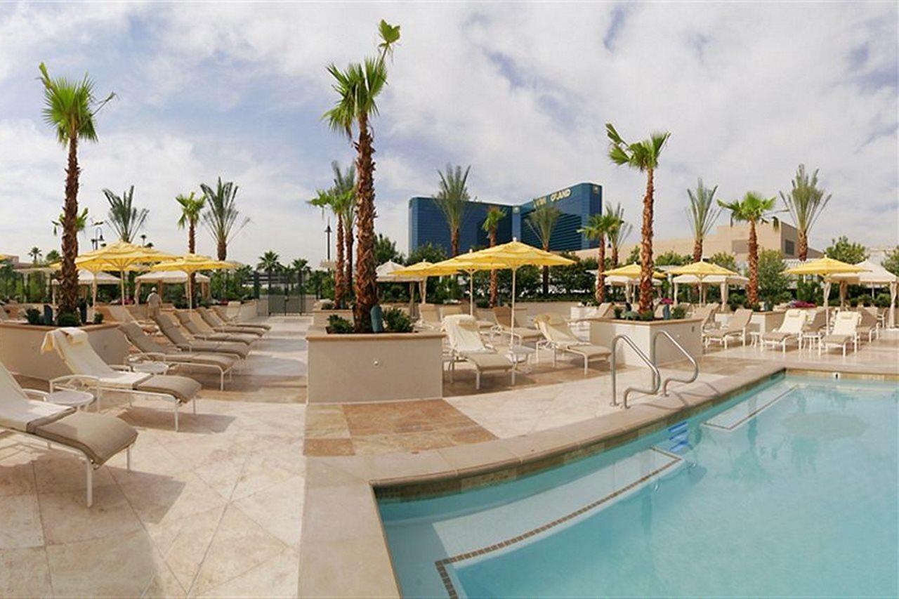 Hotel The Signature At Mgm Grand -
