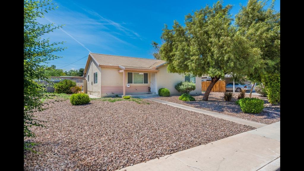 Adorable House Only A Few Miles From The Strip Ferienhaus *