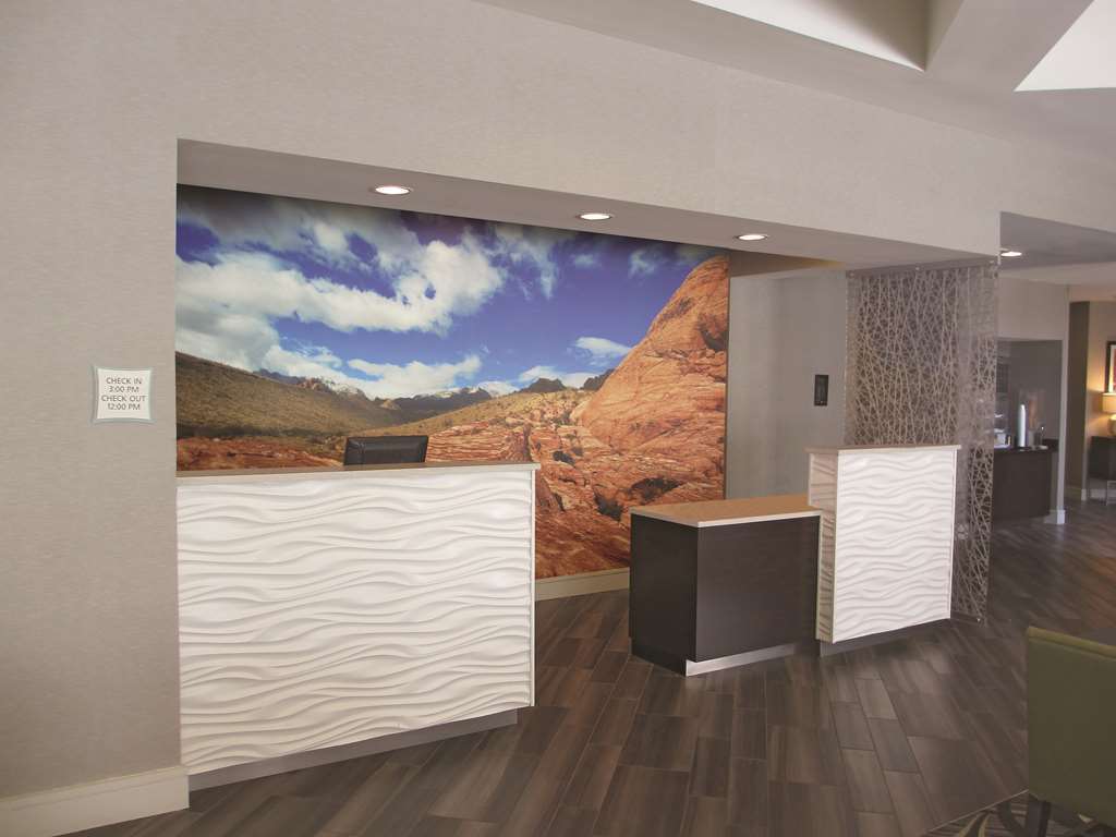 La Quinta By Wyndham Vegas Summerlin Tech Las Vegas