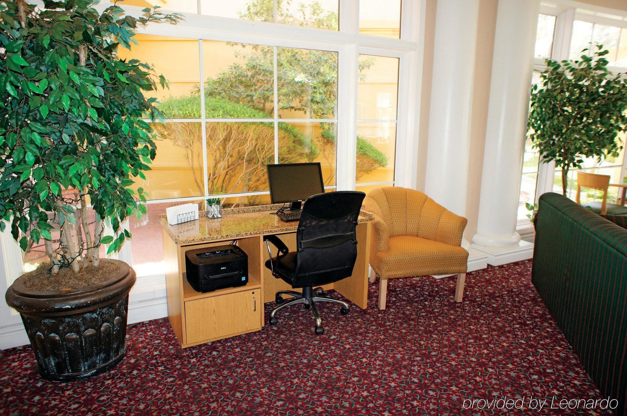 Hotel La Quinta By Wyndham Vegas Summerlin Tech 3*