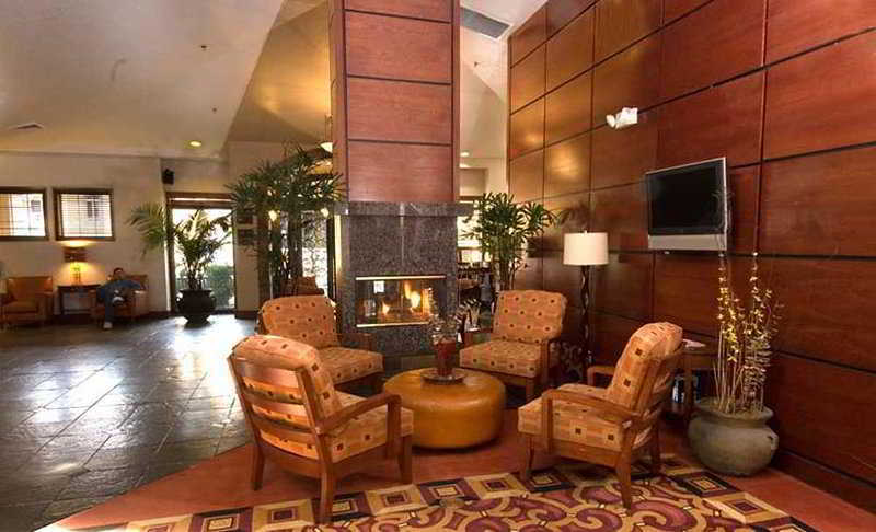 Desert Rose Resort 3*