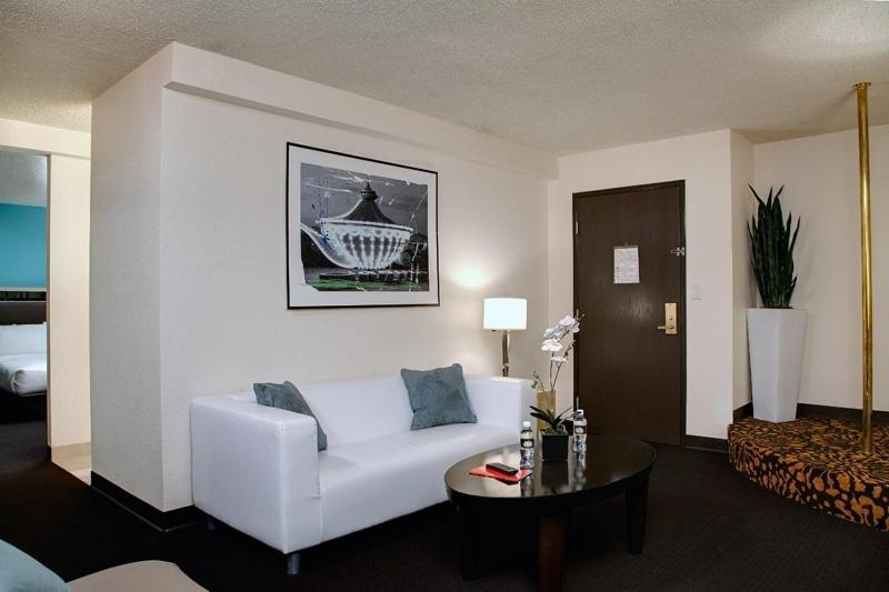 Oasis At Gold Spike (adults Only) Hotel 3*