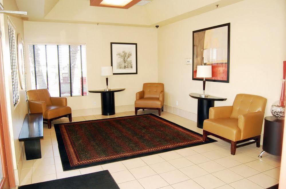 Crossland Economy - Vegas - Boulder Highway