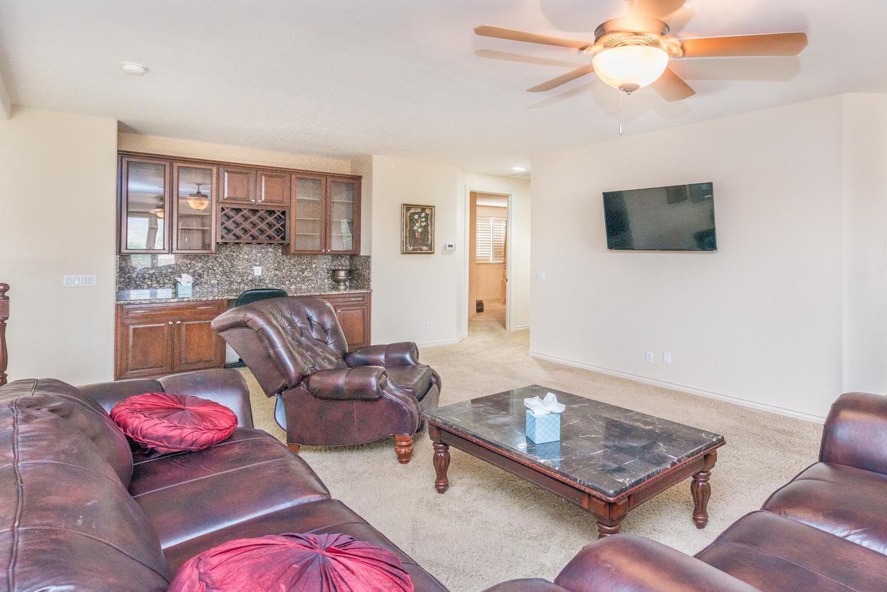 South Strip Paradise Villa *