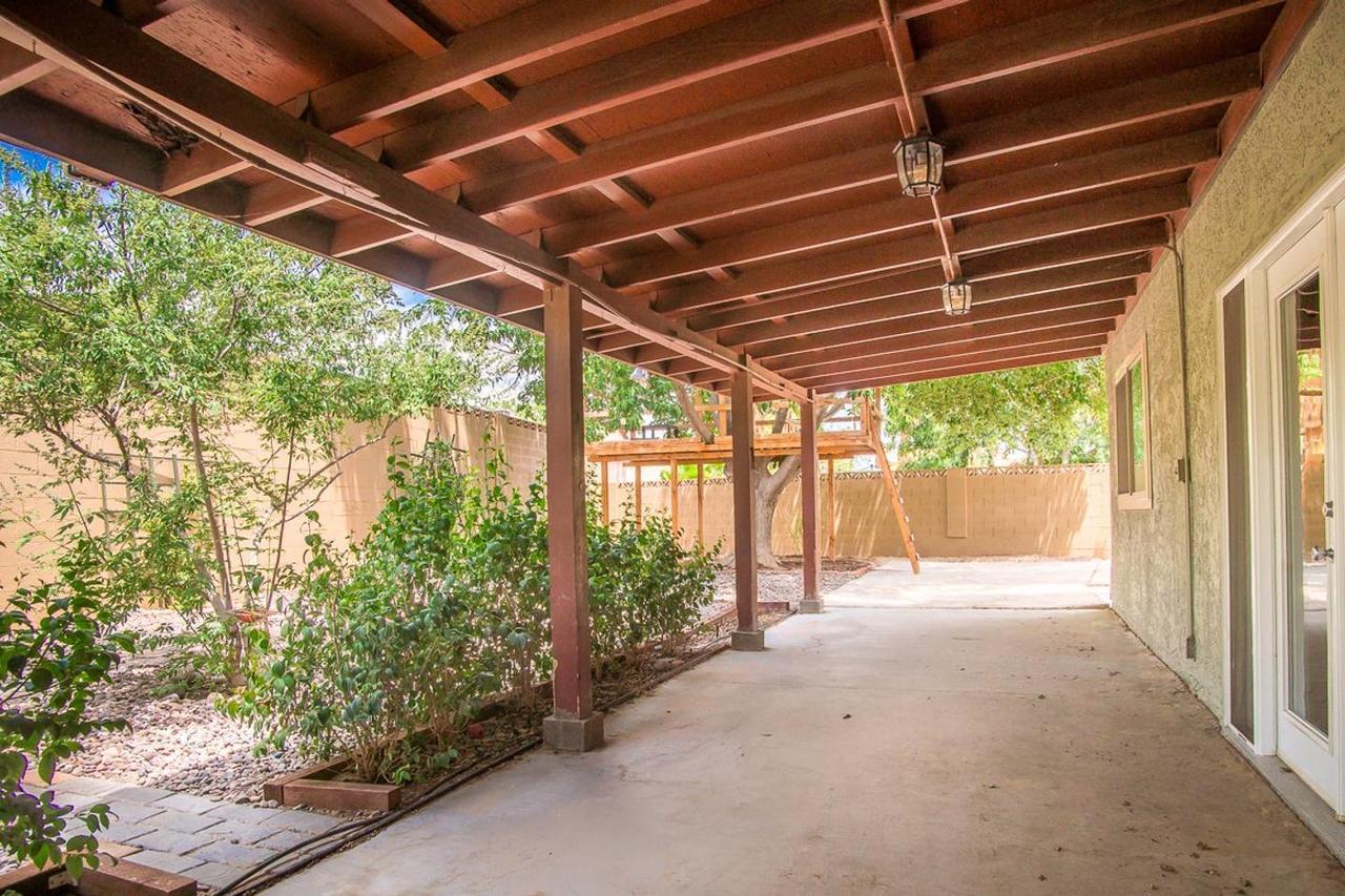 Retro Vegas Utopia 4 Bd Sleeps 14 Apartment Las Vegas