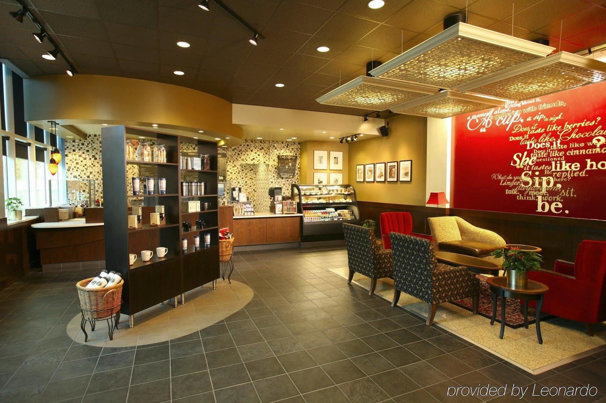 Hotel The Signature At Mgm Grand - 4*