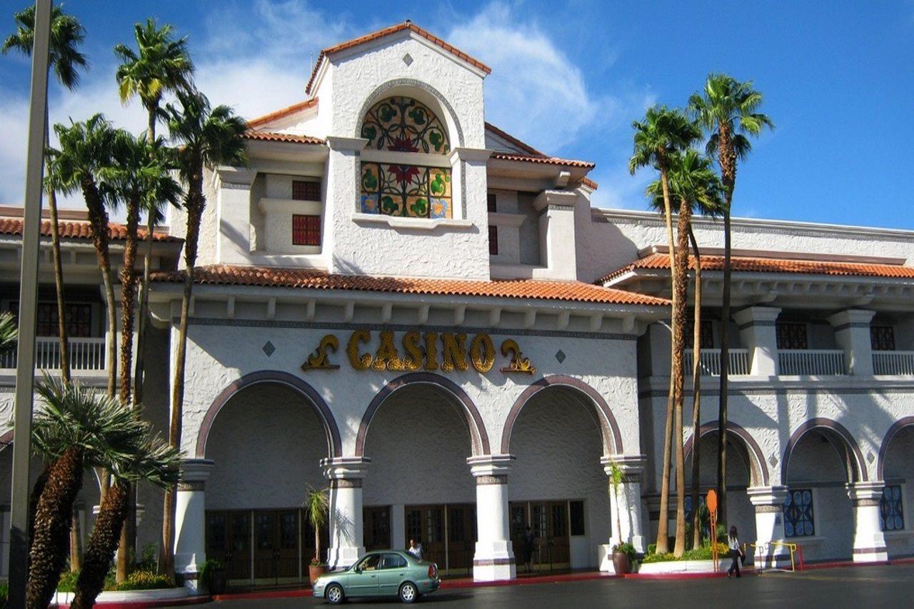 Resort Gold Coast And Casino