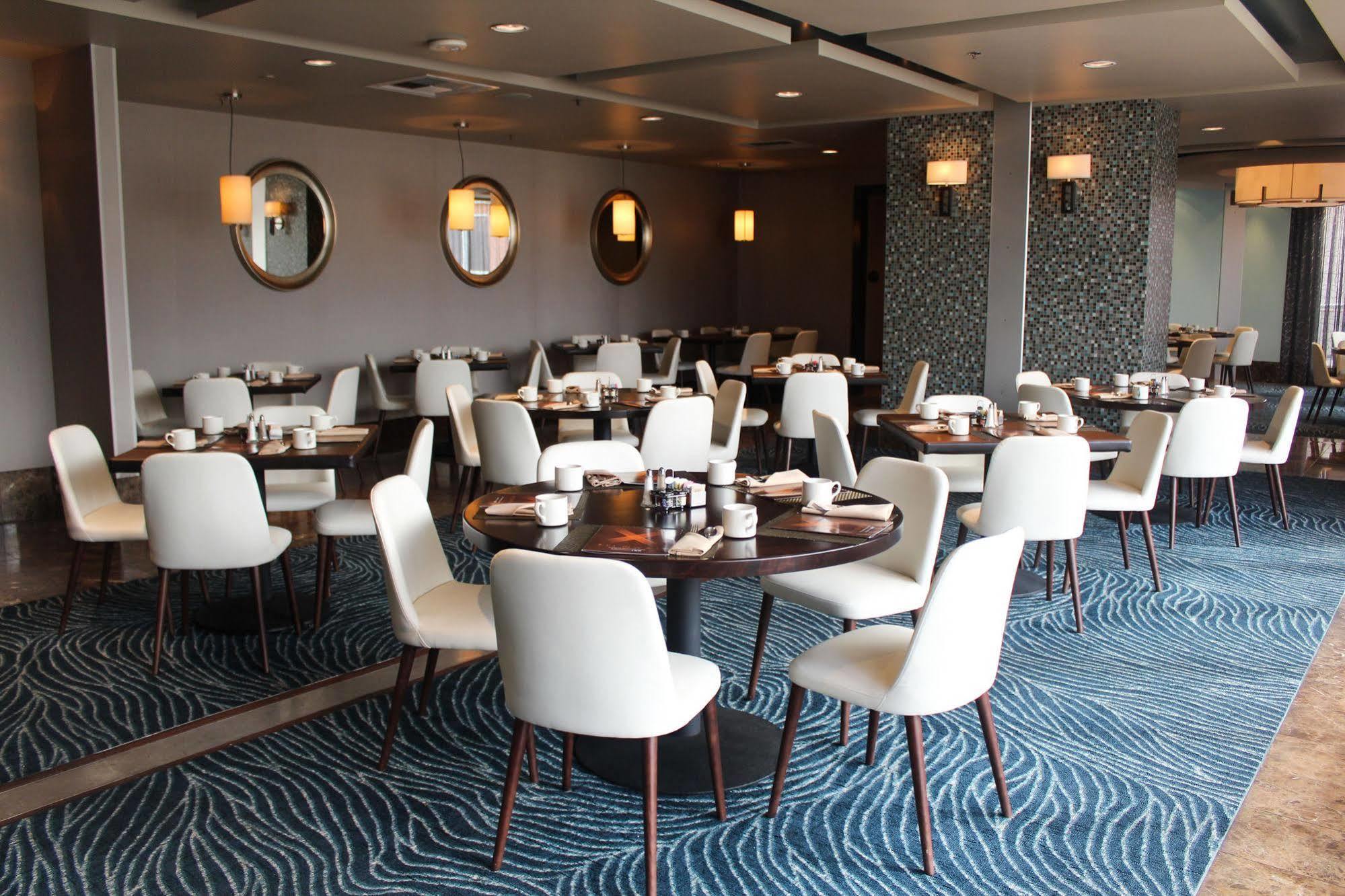 The Platinum Hotel 4*