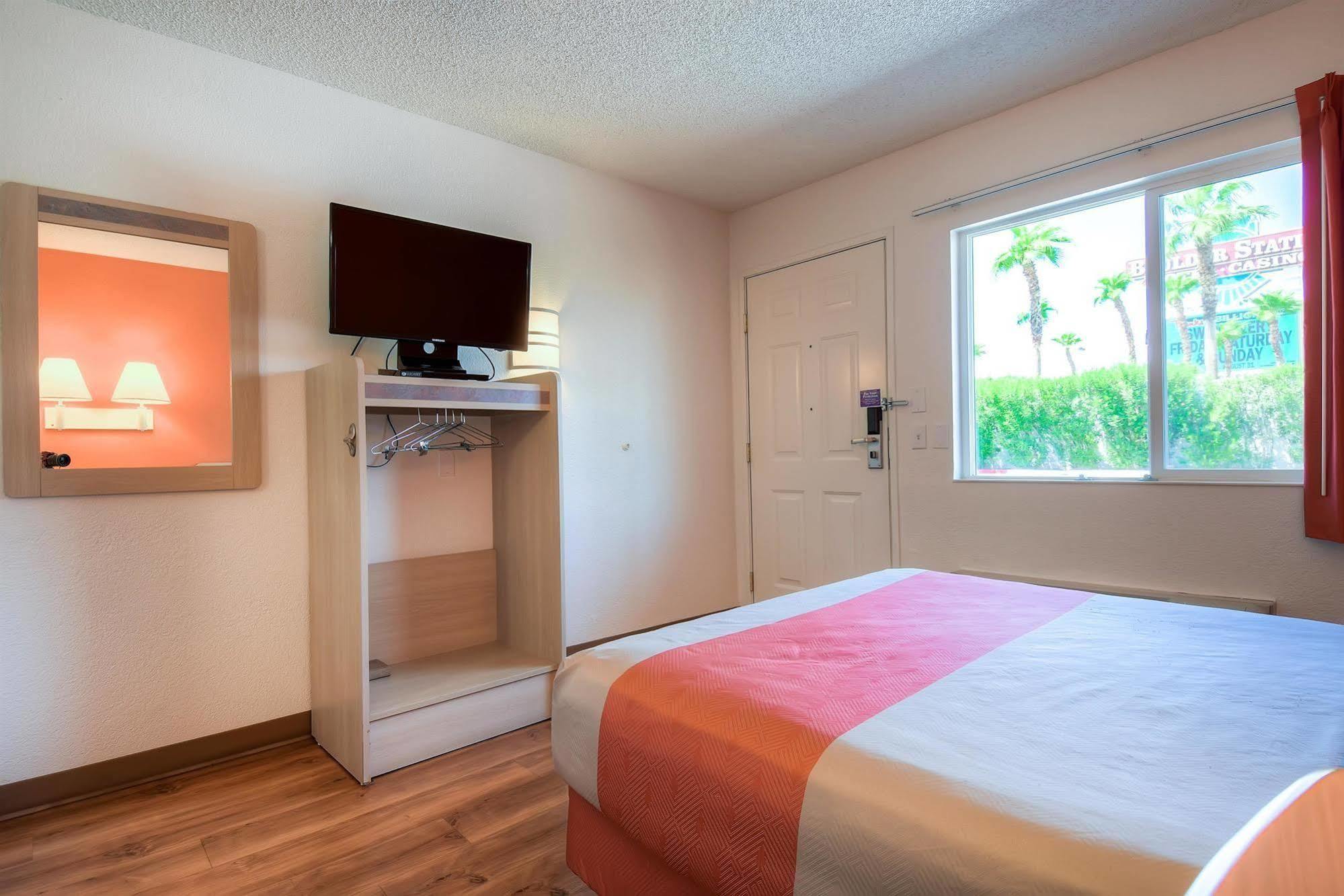 Park By Radisson, Vegas Boulder Hwy 2* Las Vegas