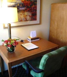 Fairfield Vegas Convention Center 3*