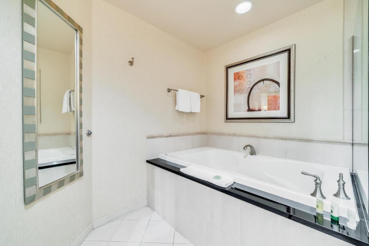 Aparthotel Jet Luxury At The Signature 4*