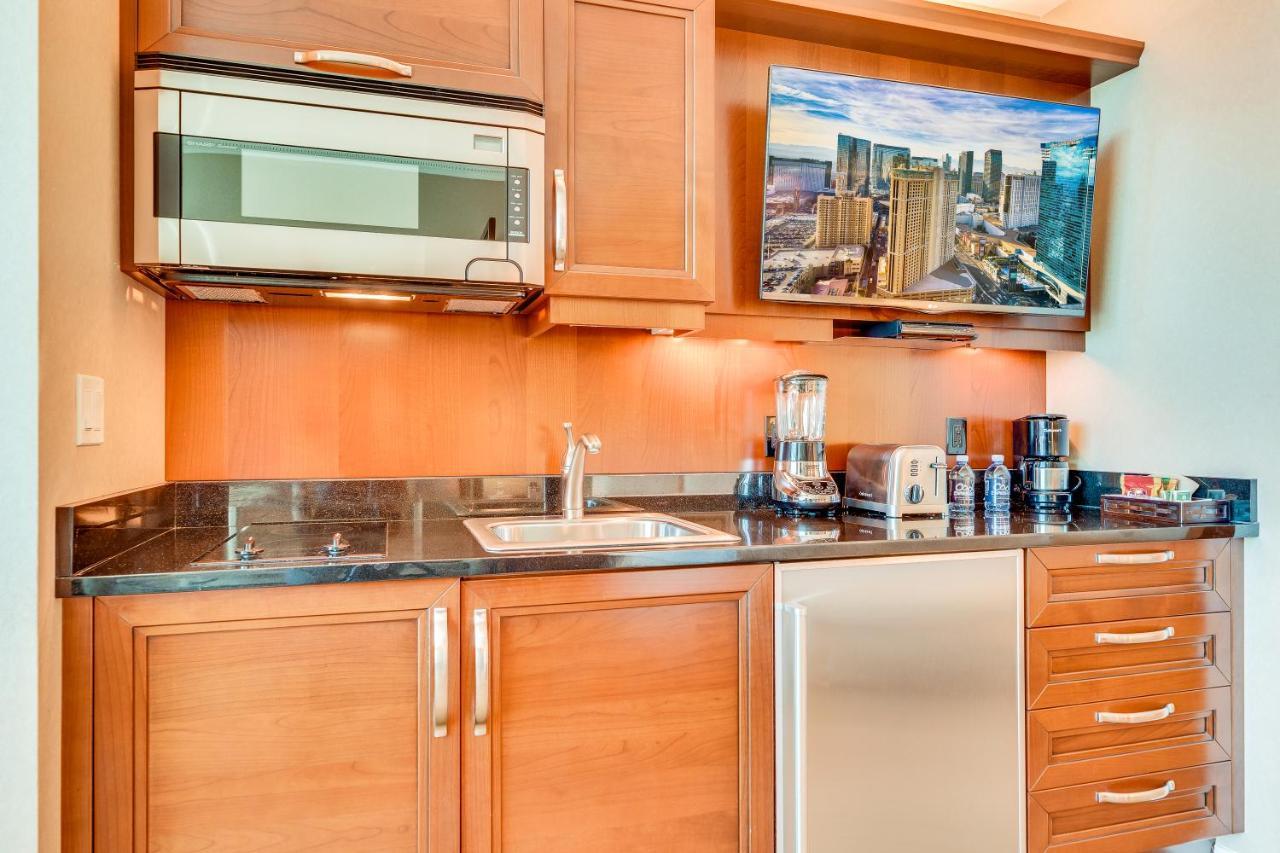 Aparthotel Jet Luxury At The Signature 4*