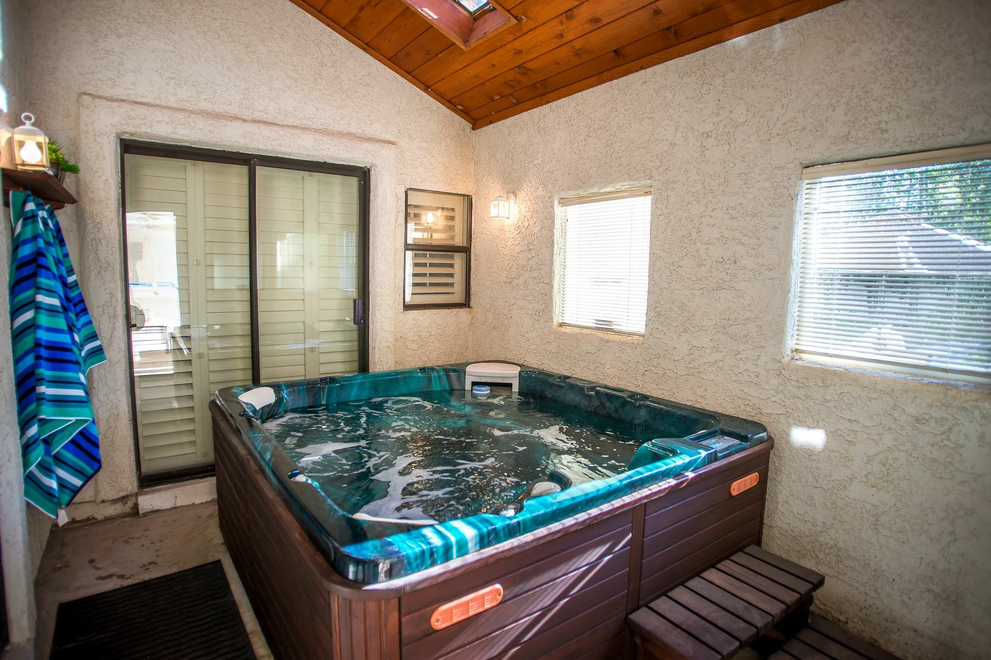 Apartment Luxury 6br 10min To Lv Strip Sleeps 20 Las Vegas