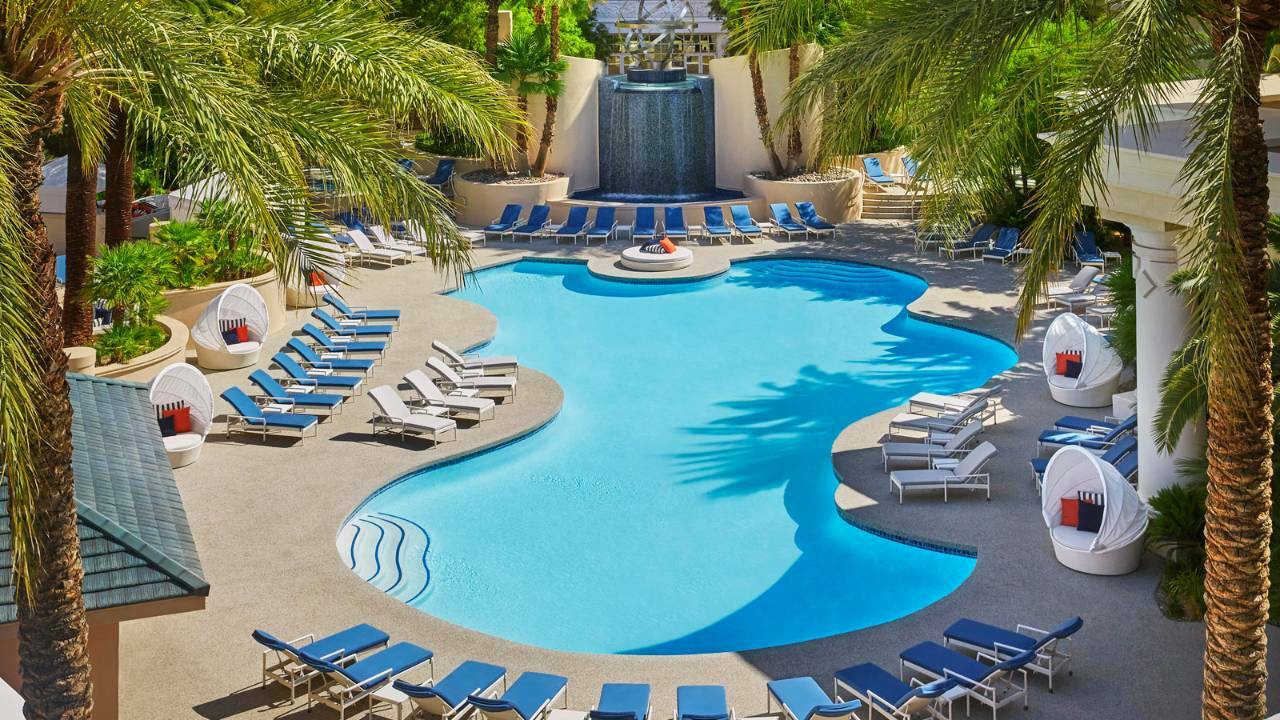 Four Seasons Vegas 5*