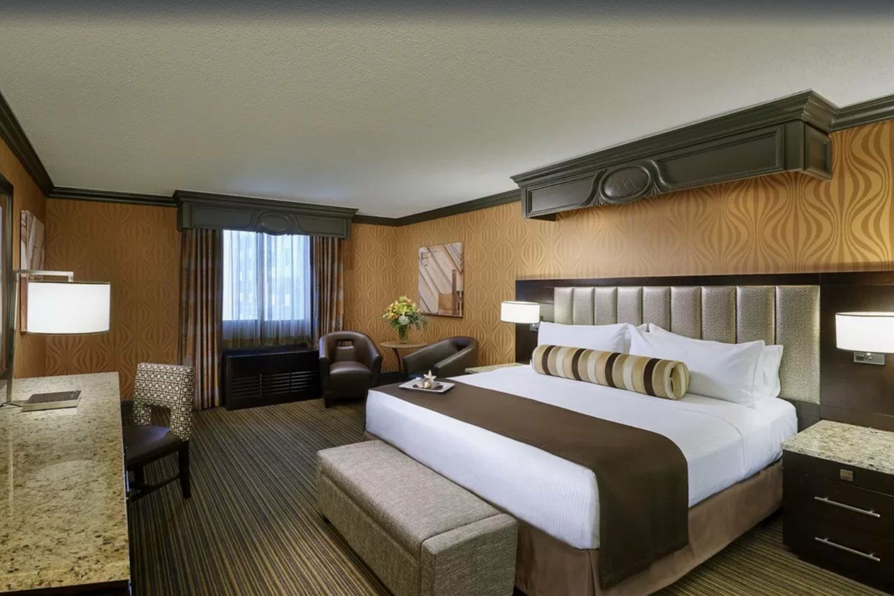 Golden Nugget & Casino Vegas 4*