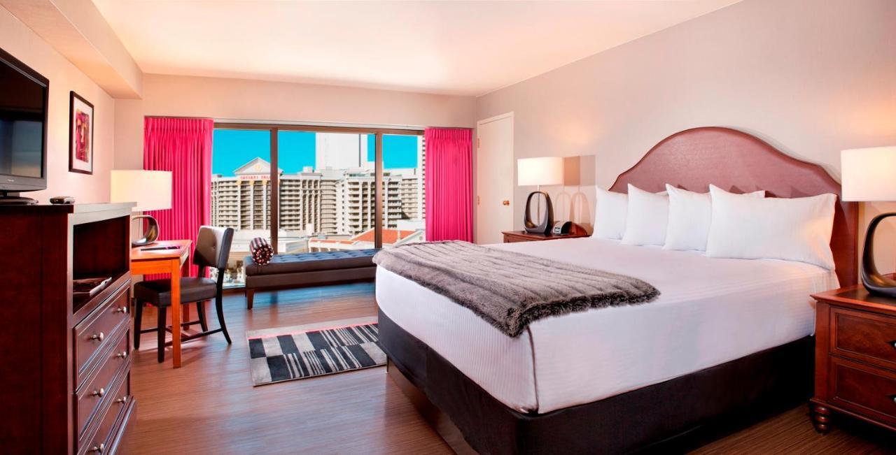Flamingo Vegas & Casino Resort
