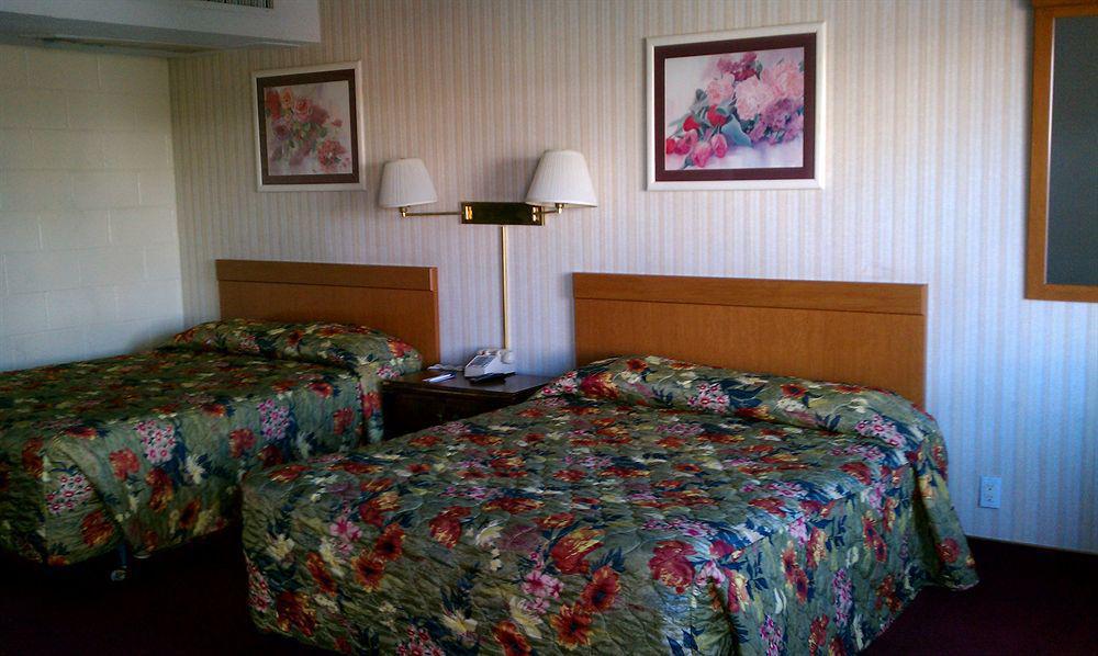 Hotel Econo 2*