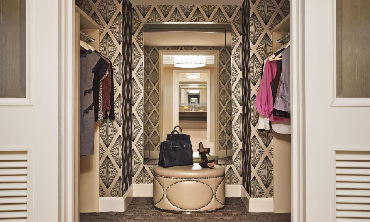 Four Seasons Vegas Resort