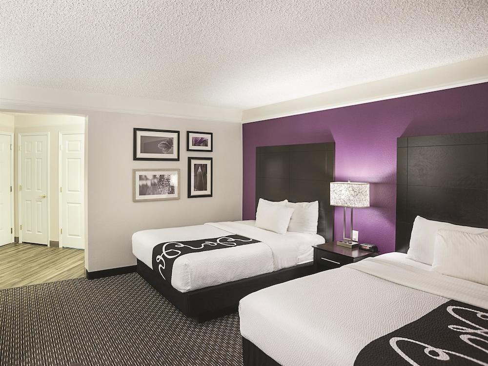 Hotel La Quinta By Wyndham Vegas Summerlin Tech
