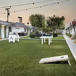 Bungalows Hostel
