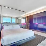 Private Luxury Panoramic Suite At Palms Place