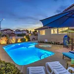 Casa Lucaccini - Gym/Pool/Spa/ Prime Location 4Br