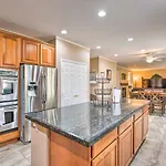 Spacious North Las Vegas Home With Yard
