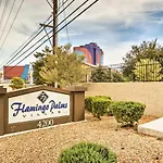 Pet-Friendly Las Vegas Condo 1 Mi To The Strip!