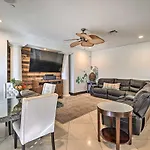 Las Vegas Home With Pool And Hot Tub, 9 Mi To Strip!
