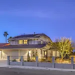 Vegas Pool W Wetdeck, Jacuzzi, Wetbar, Bbq, 15 Min To Strip
