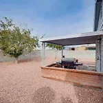 Cozy Home! 16 Min Away From Strip And Fremont