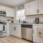 Cozy Home! 16 Min Away From Strip And Fremont