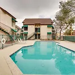 Vacation Rental Near Las Vegas Strip With Pool!