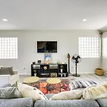 Las Vegas Home With Patio And Grill 6 Mi To The Strip