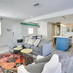 Las Vegas Home With Patio And Grill 6 Mi To The Strip