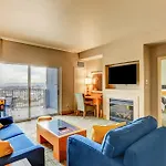 Diligence At The Platinum - No Resort Fees And Free Parking