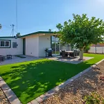 Spacious Remodeled Retreat Haven