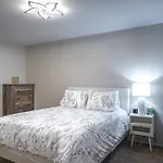 5Br 3Ba Family Friendly Entire Home W Pool, Spa, Games, Tvs, And More