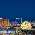 Mgm Signature-25-815 Strip View Balcony Studio