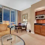 Signature 2Br3Ba F1 View Balcony Ste 29-819 And 21