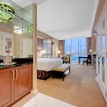 Signature 2Br3Ba F1 View Balcony Ste 29-819 And 21
