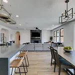 Timeless 3 Bed 2 Bath Sanctuary