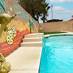 Mirage Pool House - Heart Of Lv, Swimming Pool, Games, Heavenly Relaxation